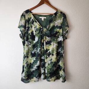 Emaline Women's XL Green Short Sleeve Career Top